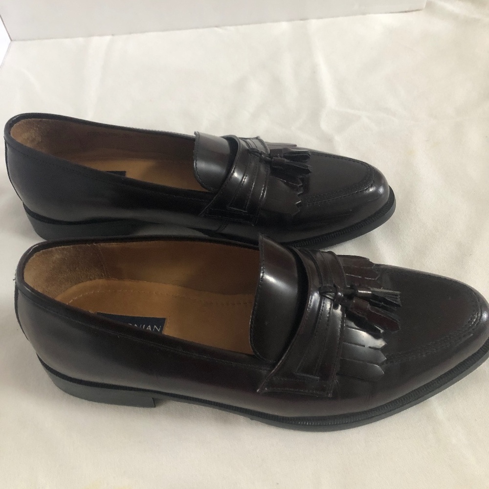 Bostonian Burgundy Tassel Loafers - 4
